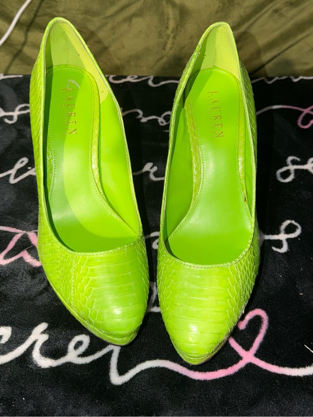 Vintage Lauren Ralph Lauren Kailee Lime Green Snake-Embossed Leather Pumps Heel